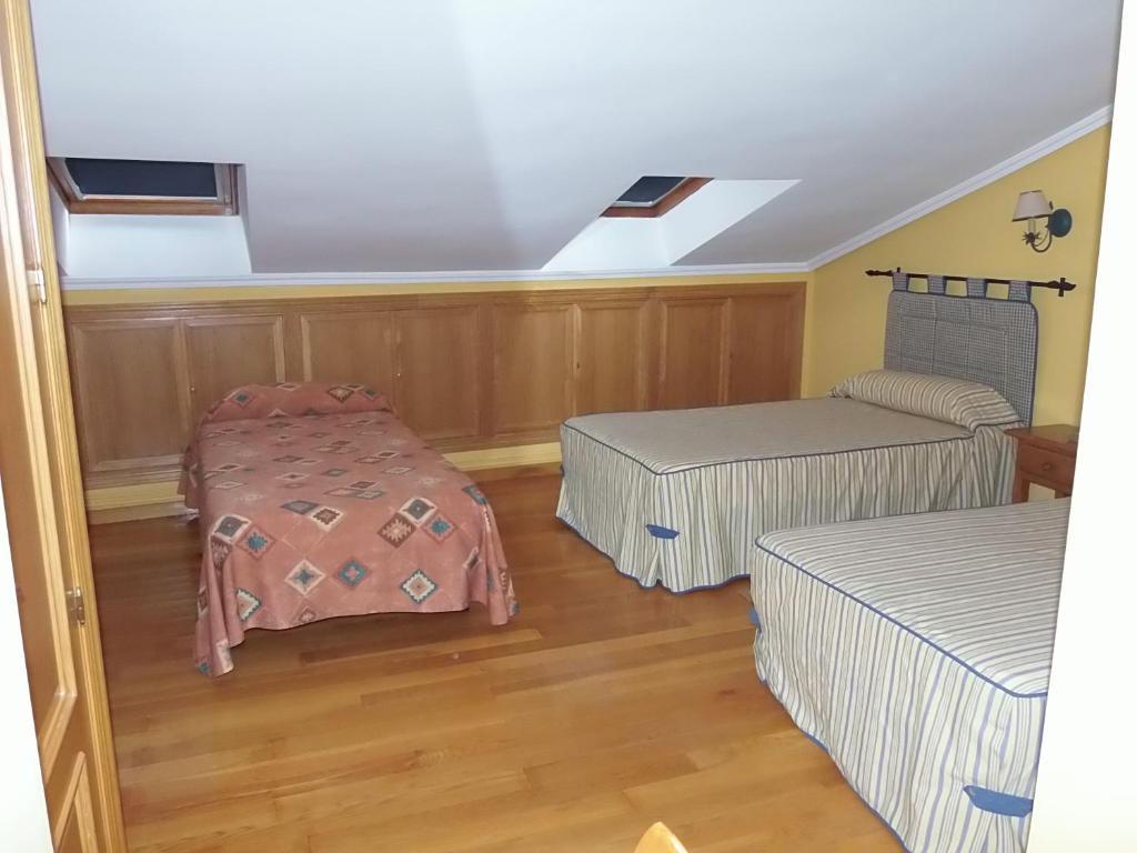 טורדסיאס Hostal-Restaurante San Antolin מראה חיצוני תמונה
